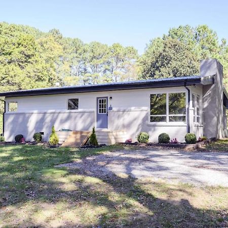 Gorgeous Renovated Home With Large & Private Lot Winchester Εξωτερικό φωτογραφία