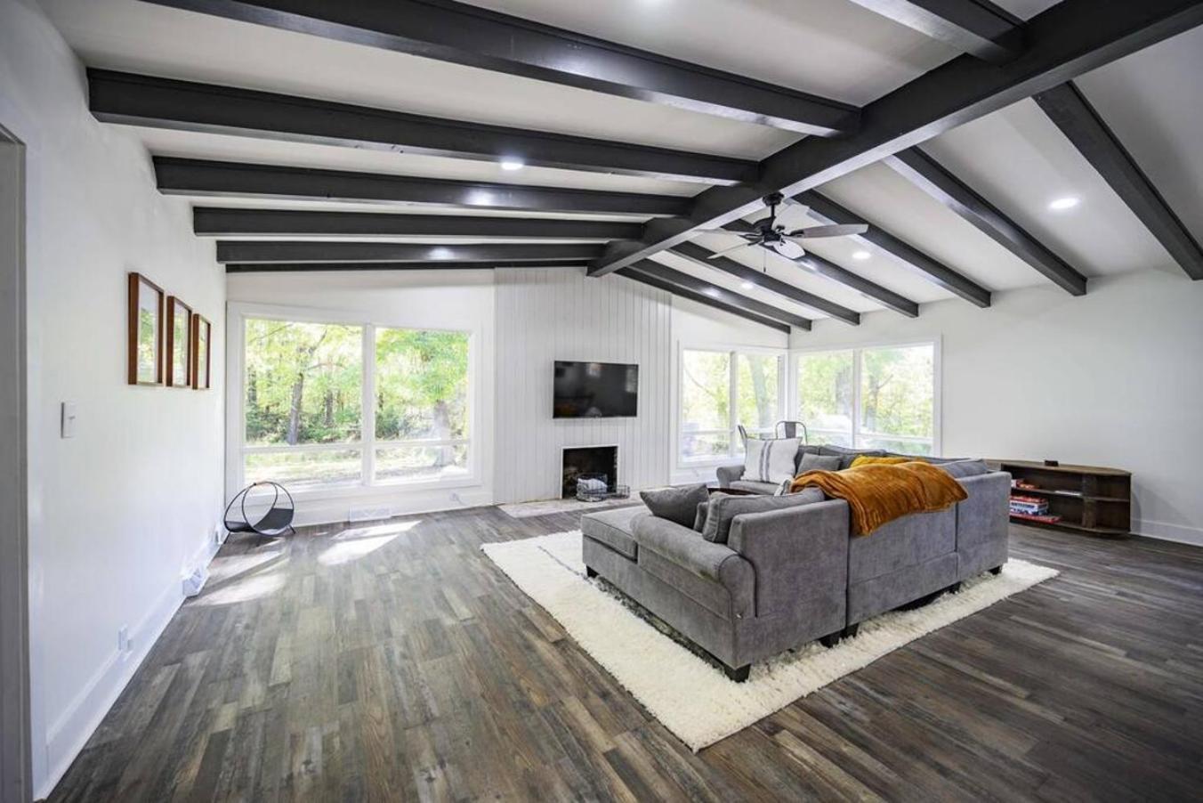 Gorgeous Renovated Home With Large & Private Lot Winchester Εξωτερικό φωτογραφία